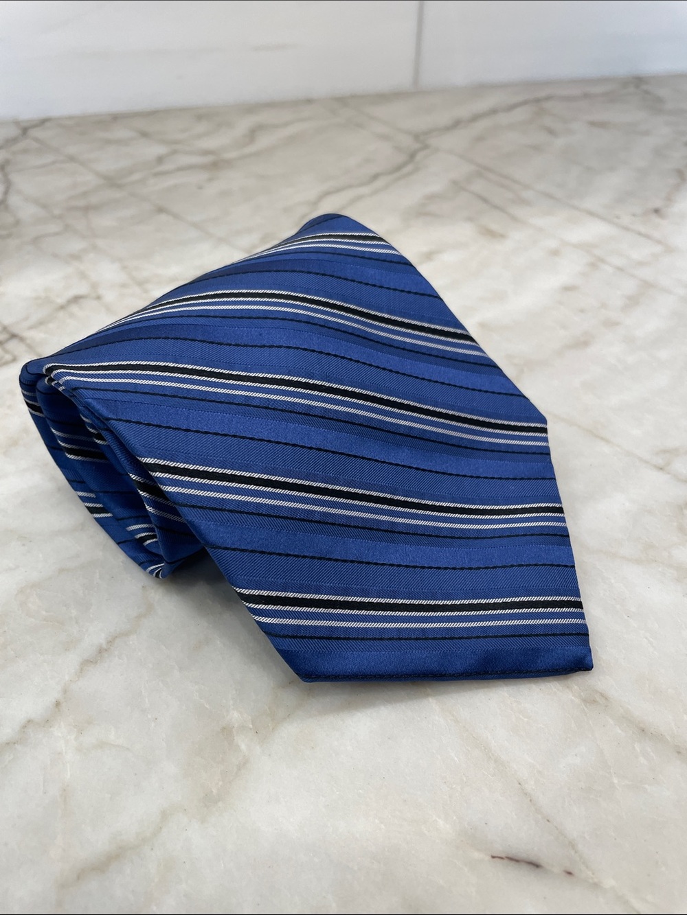 Van Heusen Classic Blue Striped Men's Silk Tie